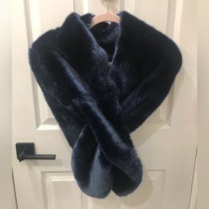 Faux fur stole